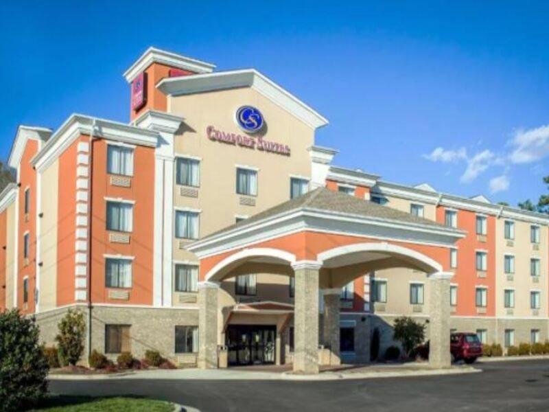 Comfort Suites Sanford Exterior photo