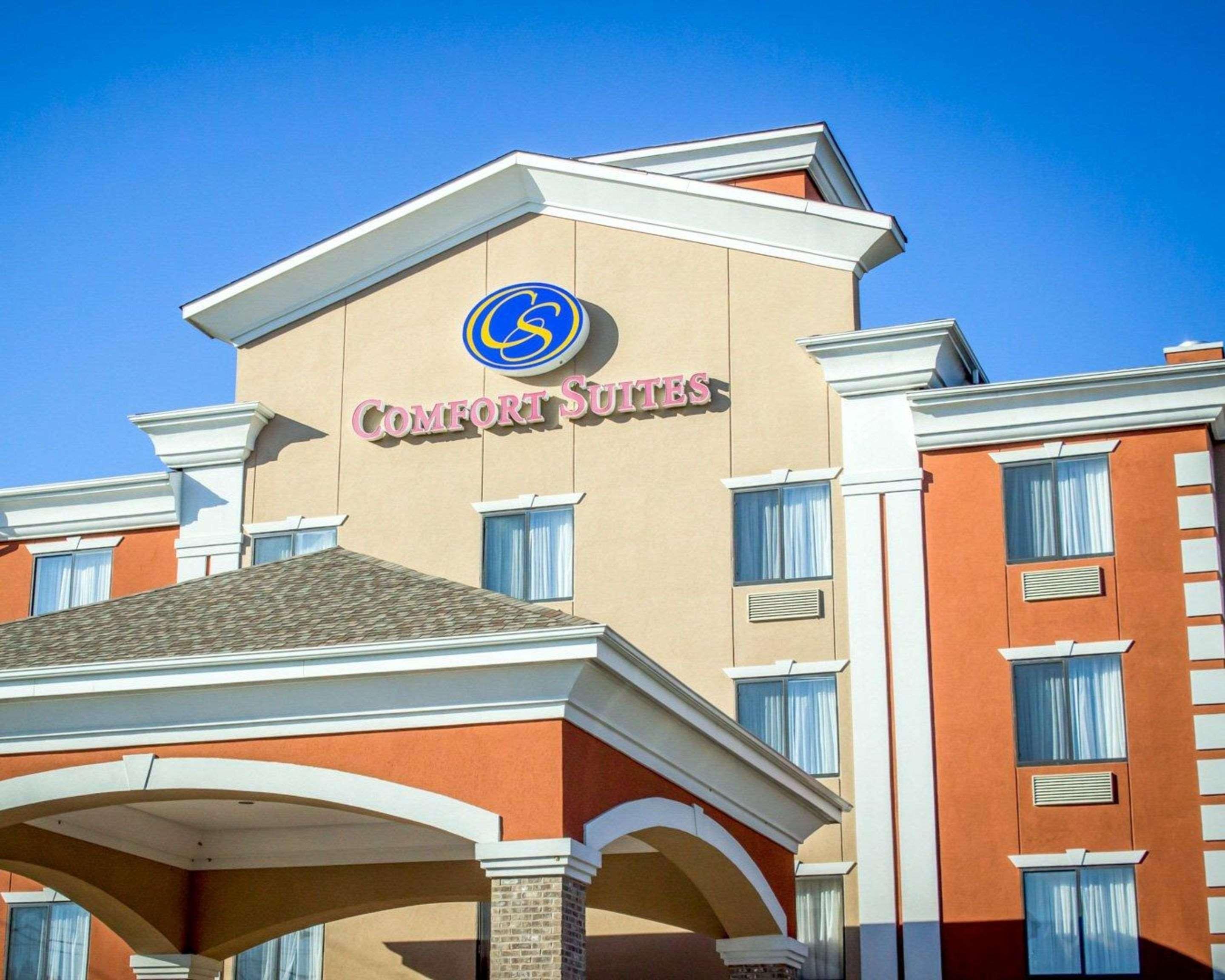 Comfort Suites Sanford Exterior photo